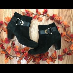 🌸Brand New - SOFFT brand Black boots SIZE 9